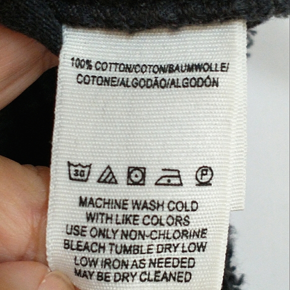 Like New Free People We The Free Faded Black Denim Mini Skirt - Size 29 - Picture 5 of 9